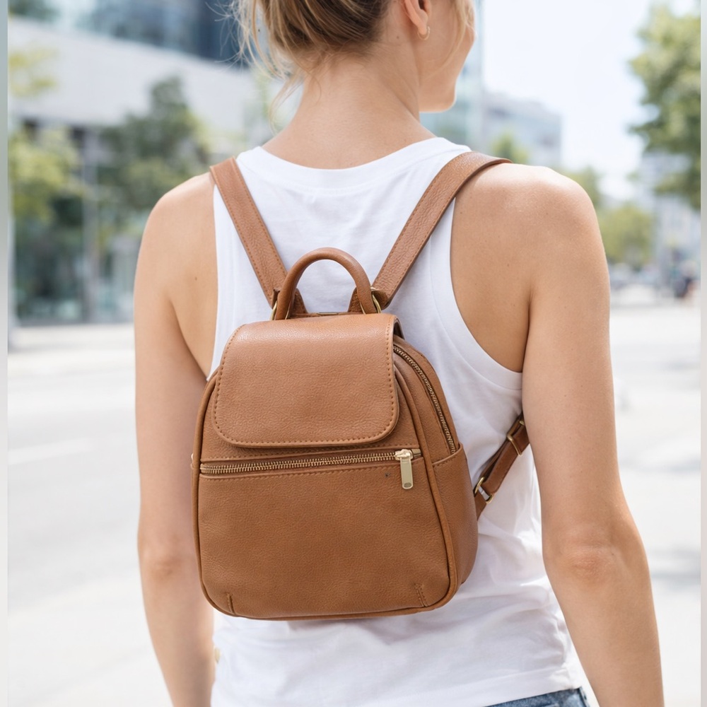 Paul & Taylor USA Genuine Leather Mini Backpack Tan Soft Convertible Bag